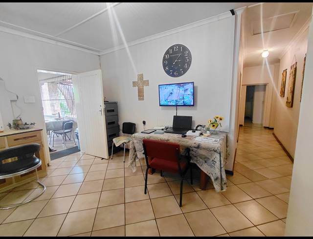 4 BEDROOM FREESTANDING FOR SALE IN MOKOPANE CENTRAL